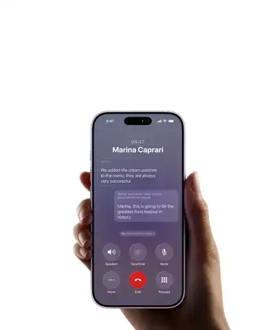 Демонстрація роботи штучного інтелекту Apple Intelligence: функція миттєвої транскрипції тексту та синхронного перекладу телефонної розмови у реальному часі під час дзвінка
