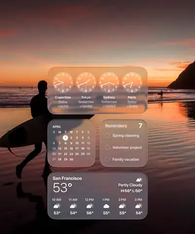 Віджети робочого столу macOS (годинник, календар, погода) на яскравому екрані MacBook Pro 14 M5
