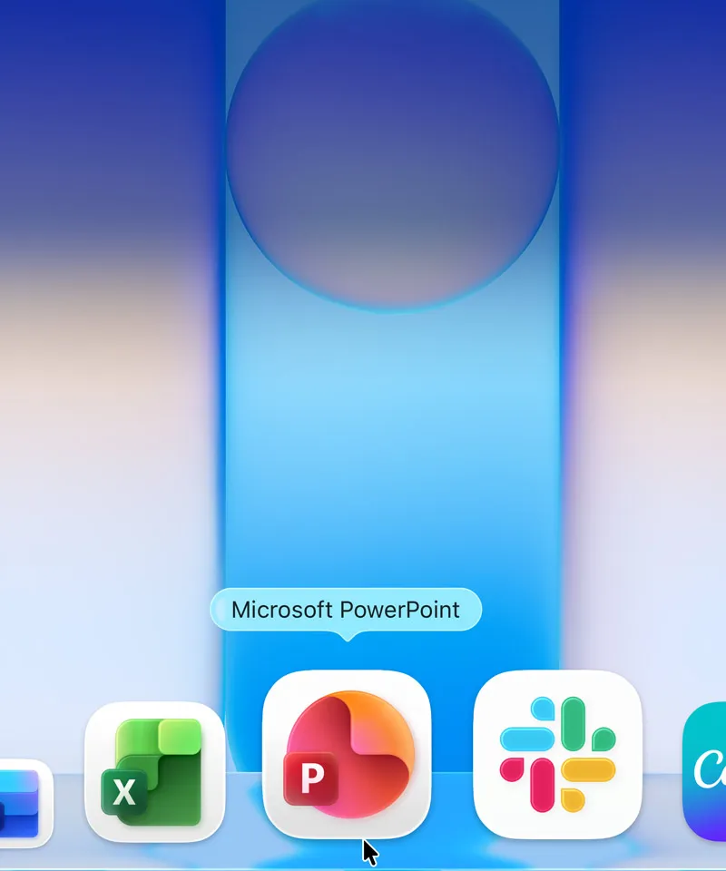 Робочий стіл macOS із Dock та різними програмами, виділено програму Microsoft PowerPoint