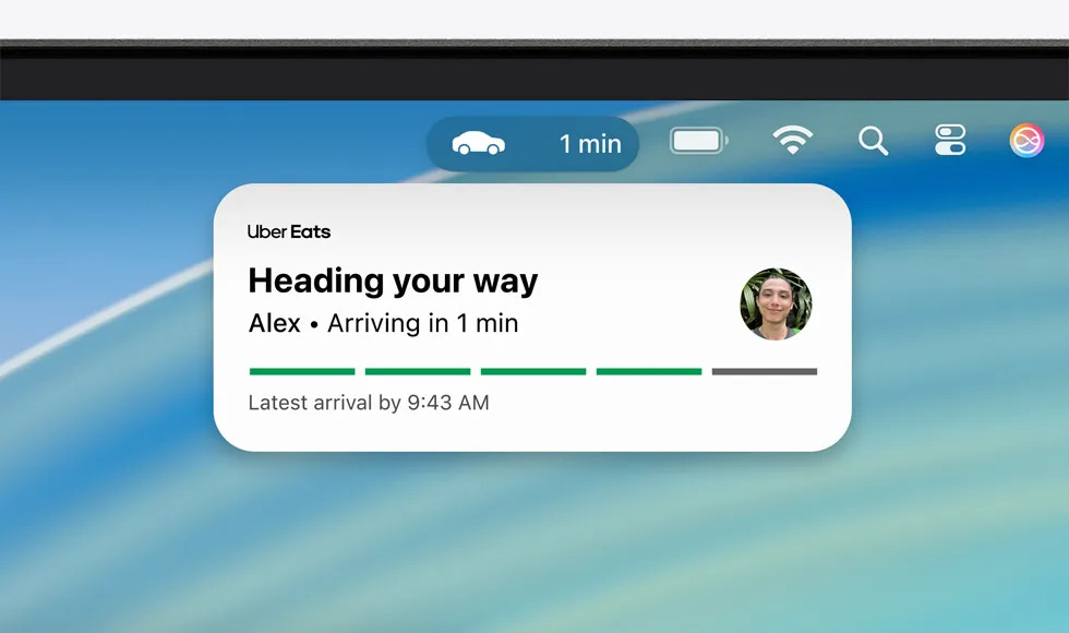 Верхня частина екрана пристрою Mac, на якій показано рядок меню з розгорнутою активністю в реальному часі для Uber Eats