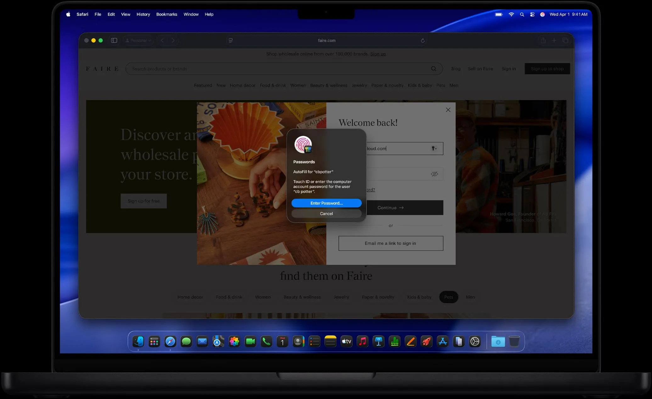 При просмотре веб-страниц в Safari пользователю предлагается использовать Touch ID для входа на веб-сайт