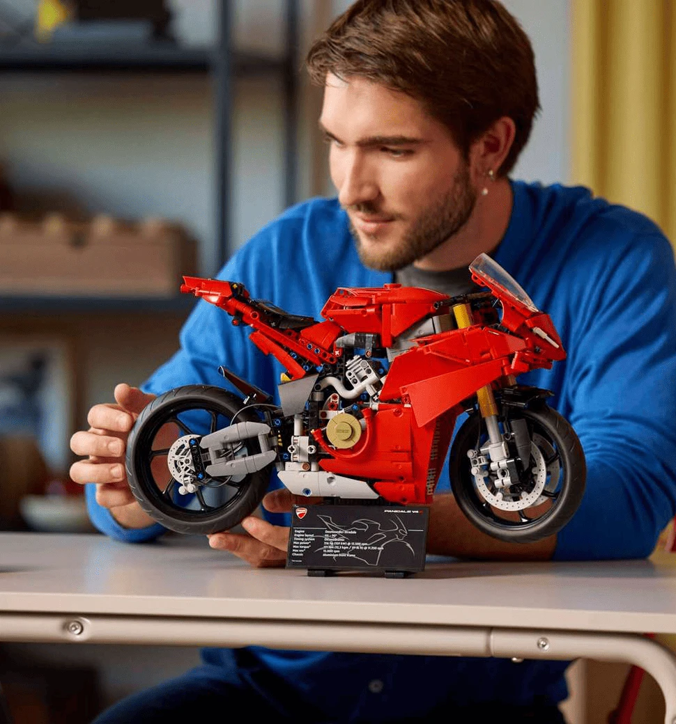 Фото прикладу гри з конструктором