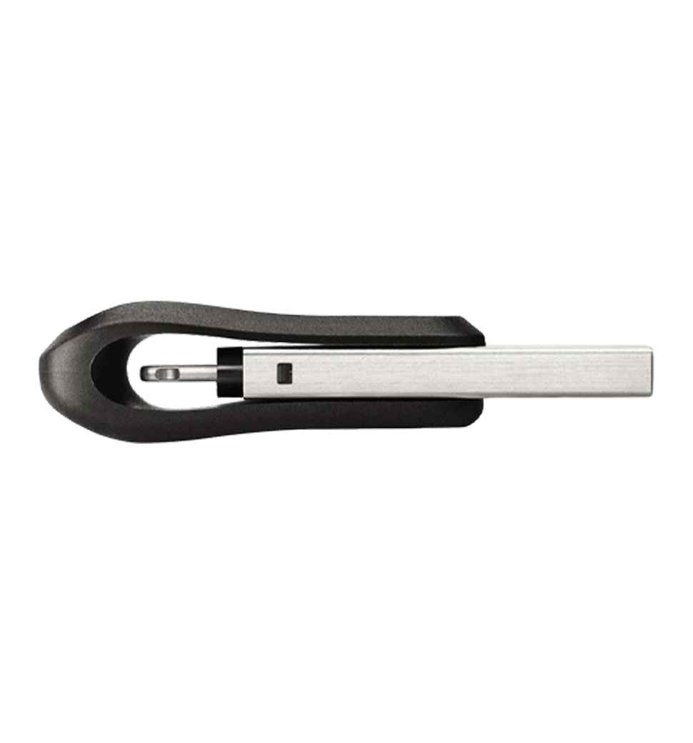 Флеш пам'ять USB SanDisk iXpand Go 64GB USB 3.0 + Lightning Black/Silver (SDIX60N-064G-GN6NN) горизонтальне фото