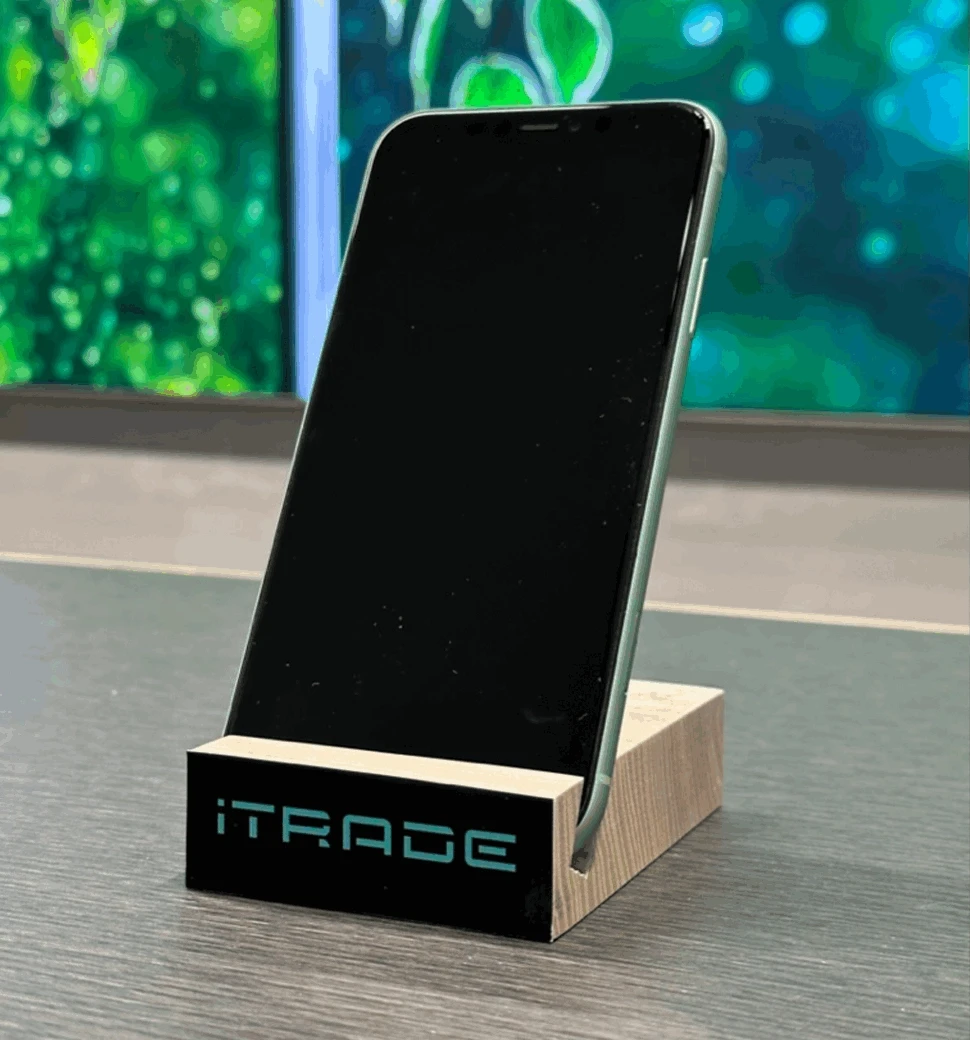 iPhone 11 256 Green Б/В фото екрана