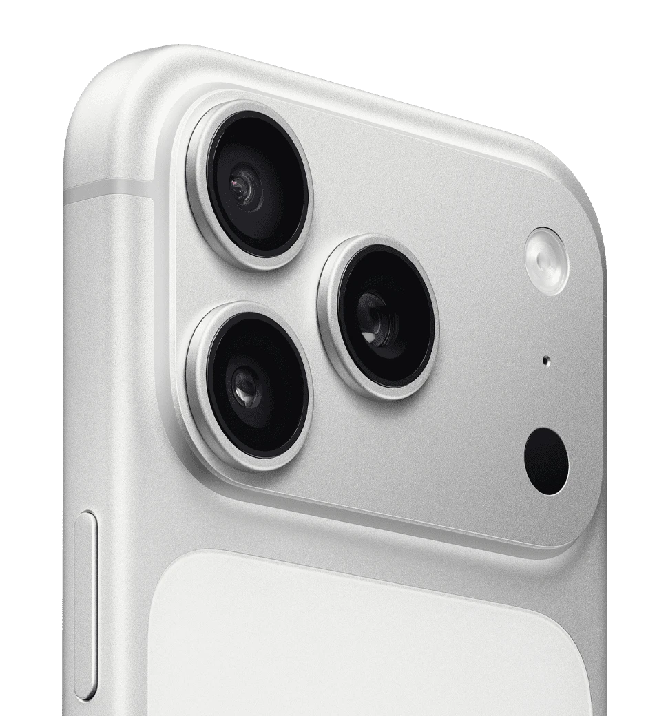 iPhone 17 Pro Max 2TB Silver NOW — фото камери