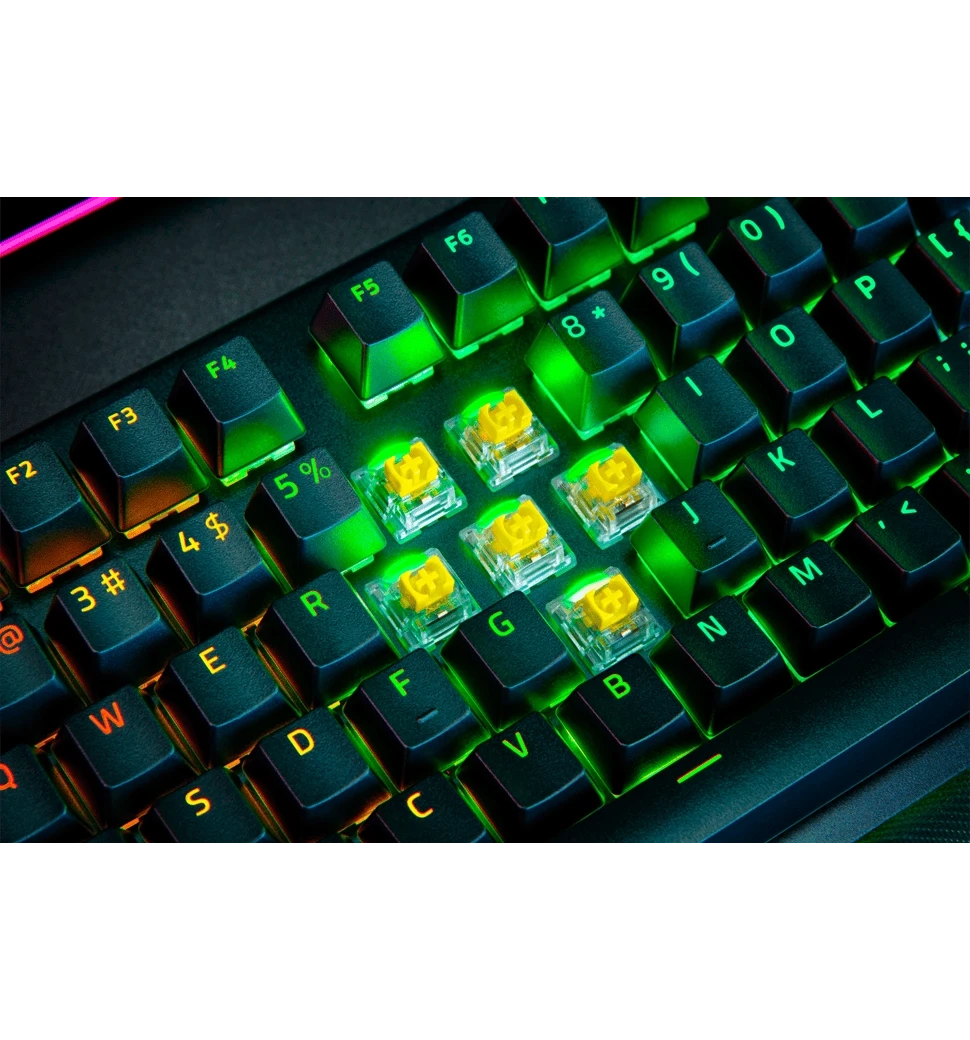 Клавіатура механічна RAZER BlackWidow V4 PRO Wireless, Yellow Switch (RZ03-04681800-R3M1) клавіатура крупним планом
