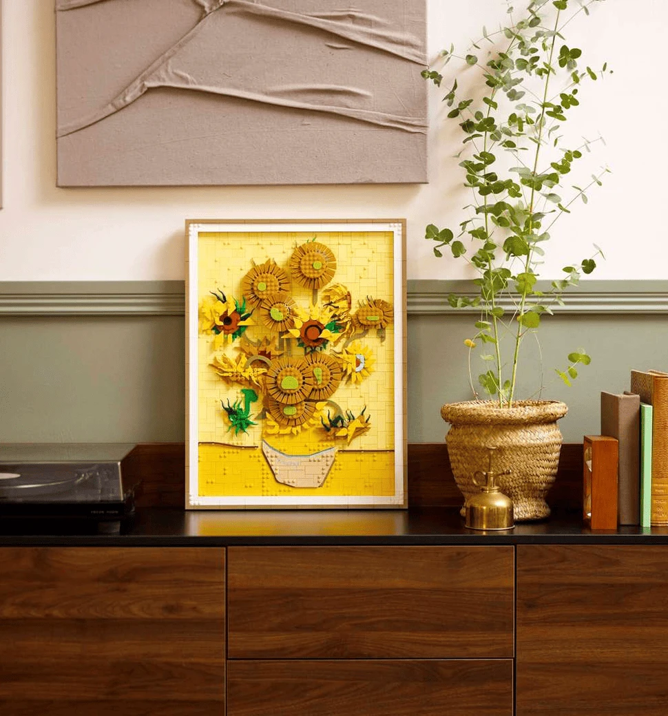 Конструктор LEGO ART Vincent van Gogh — Соняшники демонстрація