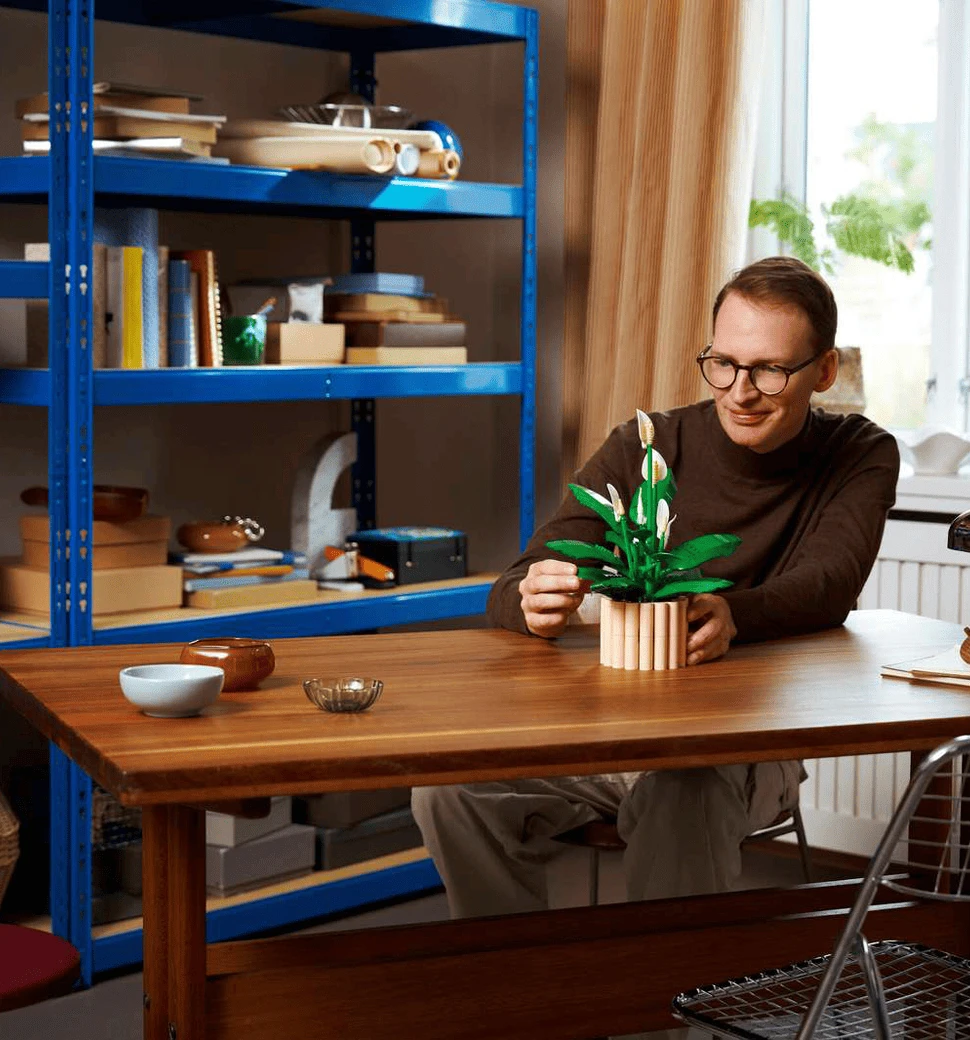 Конструктор LEGO Botanicals Спатифілум демонстрація