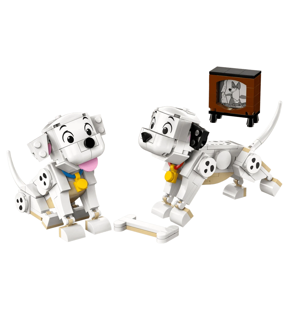 Фото двох зібраних іграшок