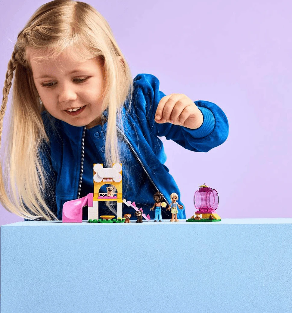 Конструктор LEGO Friends Ігровий майданчик для цуценят демонстрація