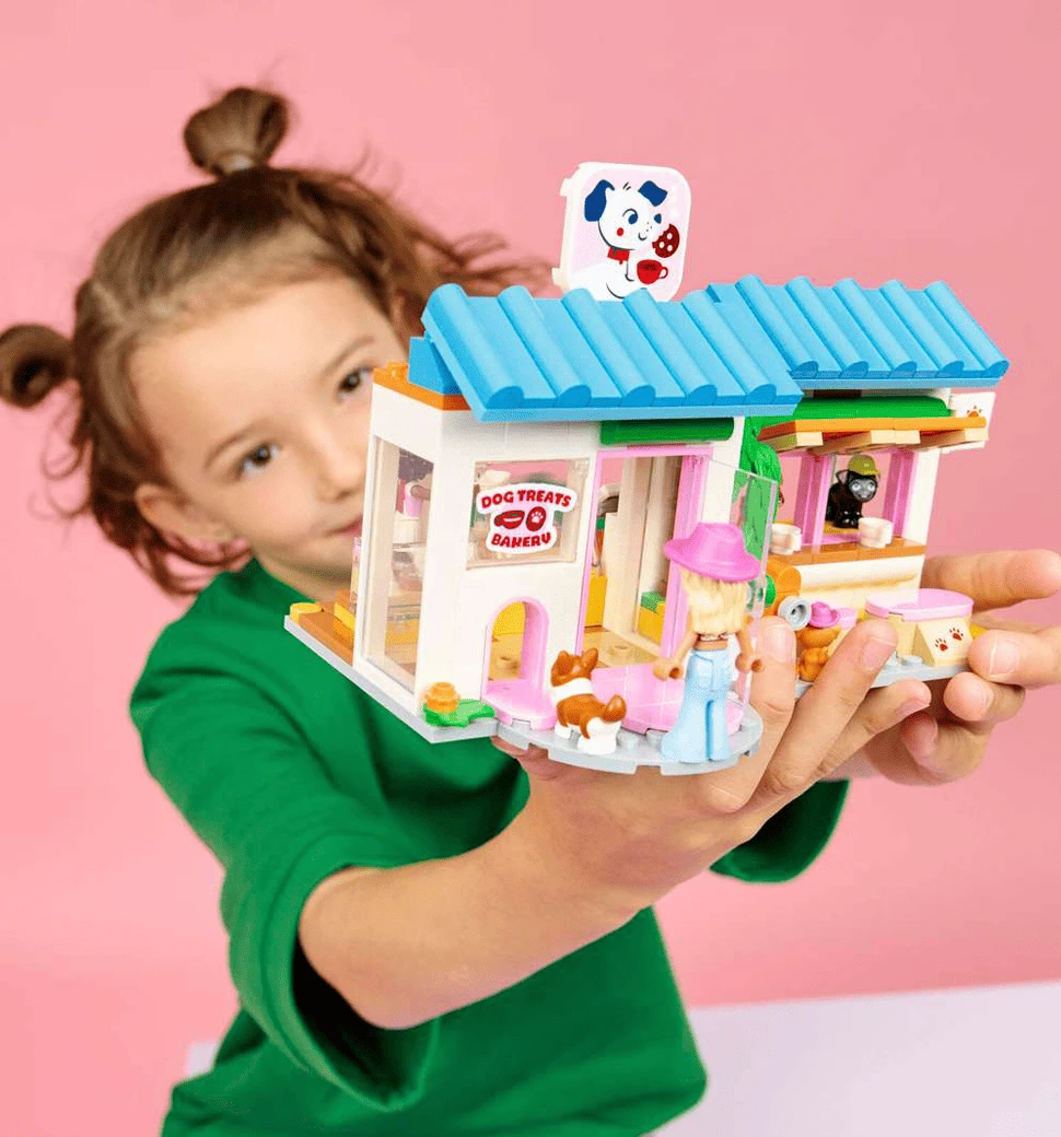 Конструктор LEGO Friends Пекарня собачих ласощів демонстрація