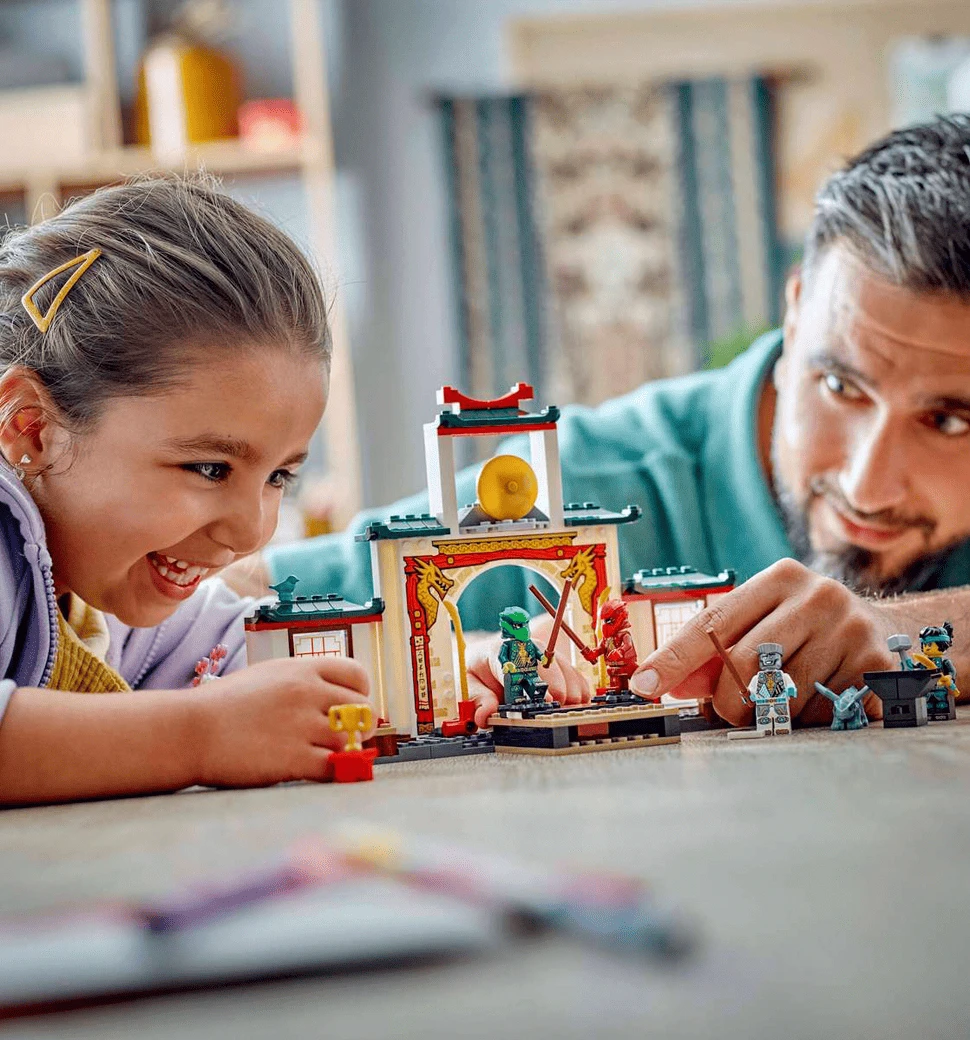 Фото прикладу гри з конструктором