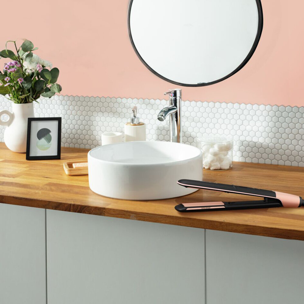 Випрямляч для волосся Rowenta SF4620F0 демонстрація в побуті